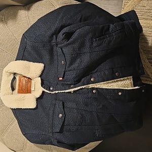 Levis Sherpa lined button up bomber